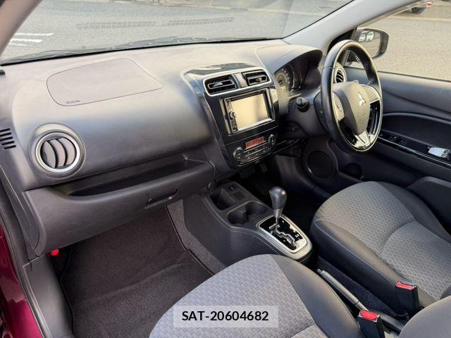 Mitsubishi MIRAGE 2017-01 8562748-2