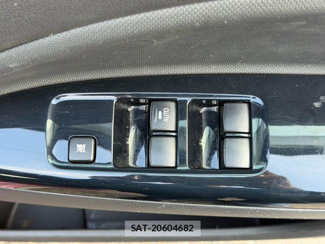 Mitsubishi MIRAGE 2017-01 8562748-29