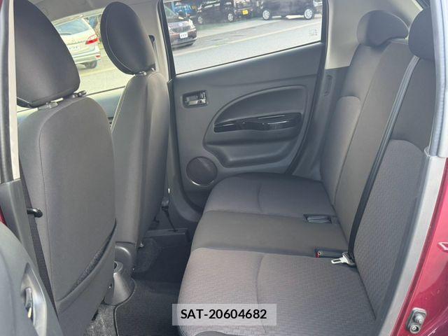Mitsubishi MIRAGE 2017-01 8562748-4