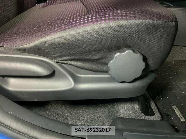 Mitsubishi MIRAGE 2013-08 8627800-17