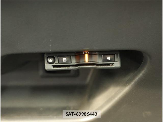 Mitsubishi MIRAGE 2022-01 8627797-4