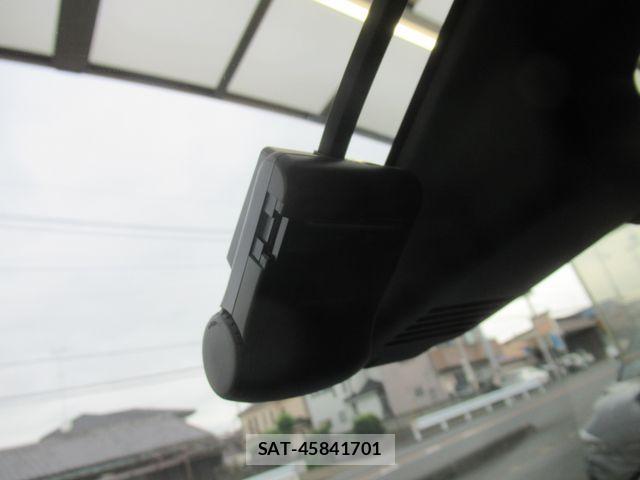 Mitsubishi MIRAGE 2018-02 8666552-19