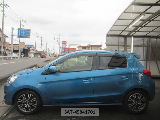 Mitsubishi MIRAGE 2018-02 8666552-3