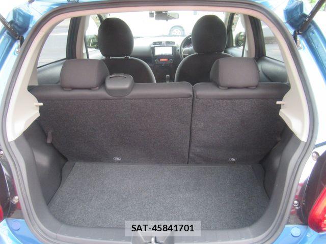 Mitsubishi MIRAGE 2018-02 8666552-8