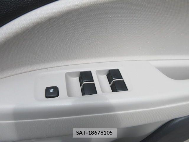 Mitsubishi MIRAGE 2013-03 8666554-17