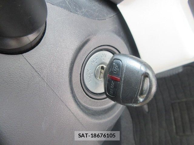 Mitsubishi MIRAGE 2013-03 8666554-18