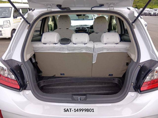 Mitsubishi MIRAGE 2021-08 8849937-5