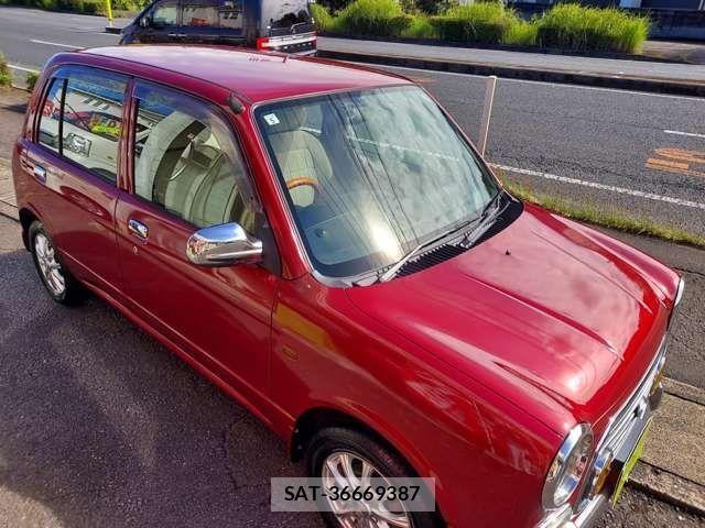 Daihatsu MIRAGINO 2000-01 1124318-25