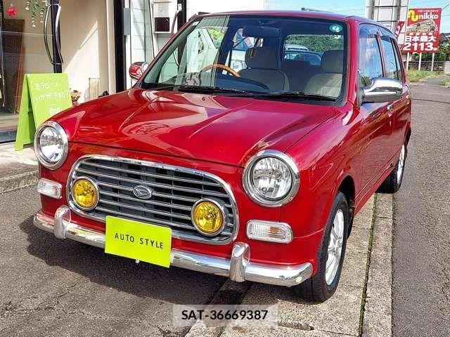 Daihatsu MIRAGINO 2000-01 1124318-2