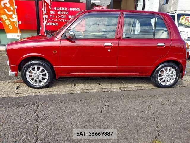 Daihatsu MIRAGINO 2000-01 1124318-4