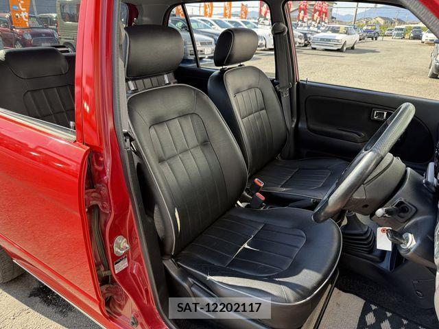 Daihatsu MIRAGINO 2004-09 1473606-9