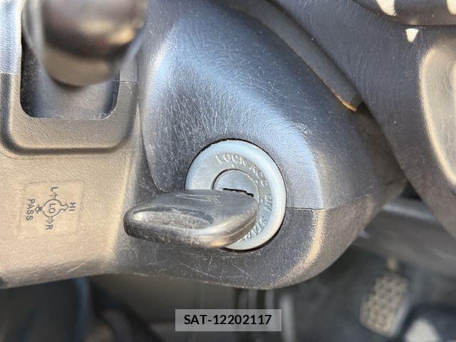Daihatsu MIRAGINO 2004-09 1473606-19