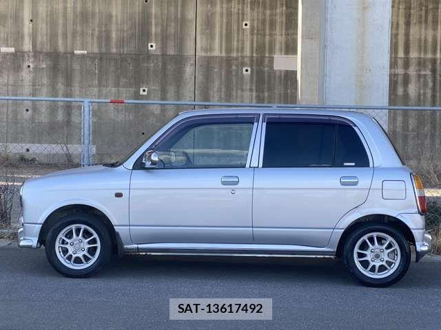 Daihatsu MIRAGINO 2000-01 2100164-9