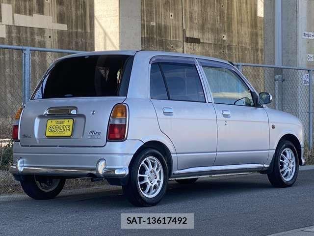 Daihatsu MIRAGINO 2000-01 2100164-1