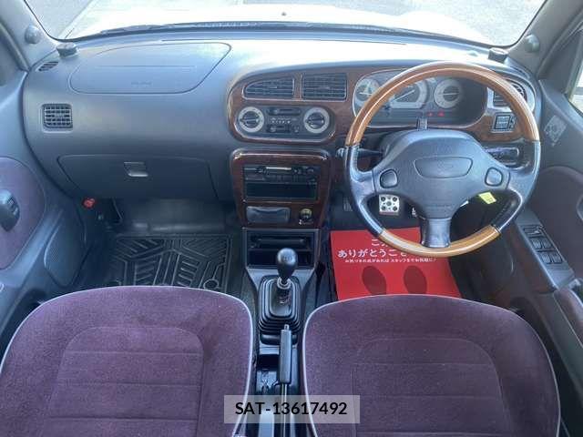 Daihatsu MIRAGINO 2000-01 2100164-2
