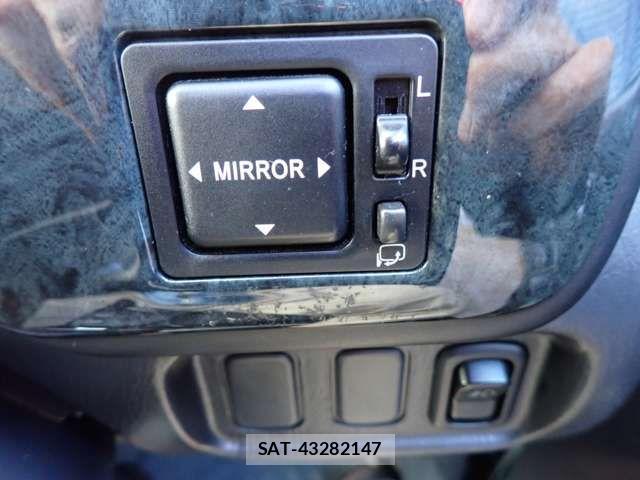 Daihatsu MIRAGINO 2004-02 3379936-13