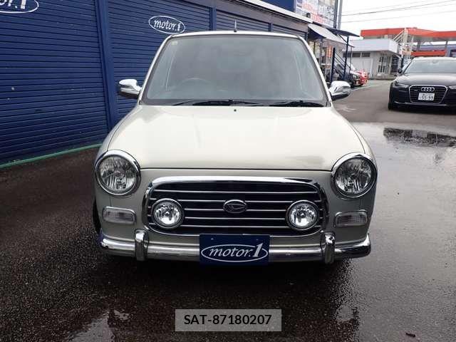 Daihatsu MIRAGINO 2002-01 3379930-1