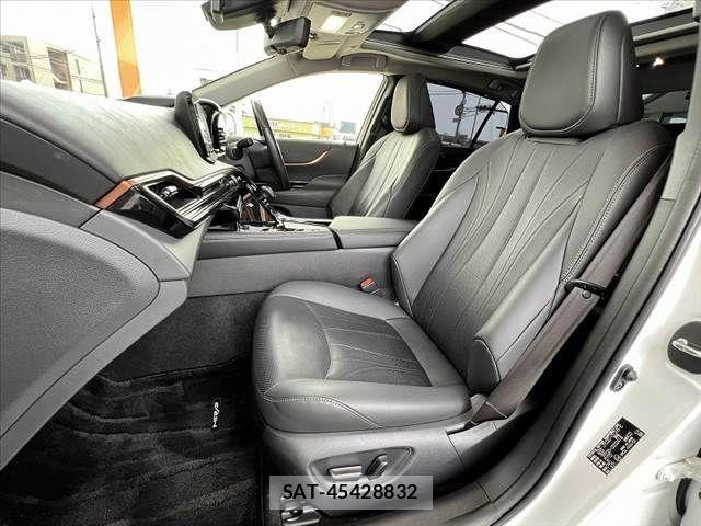 Toyota Mirai 2021-02 902407-16
