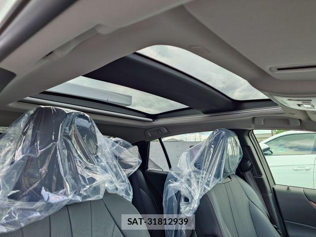 Toyota Mirai 2021-06 1155456-12