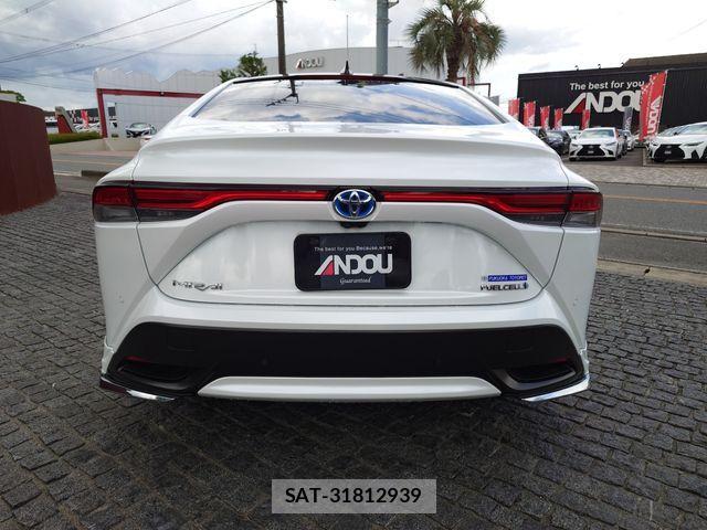 Toyota Mirai 2021-06 1155456-6