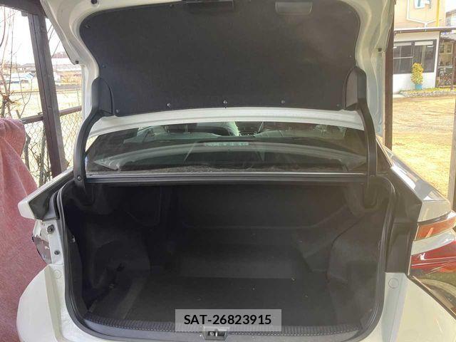 Toyota Mirai 2017-06 3676616-6