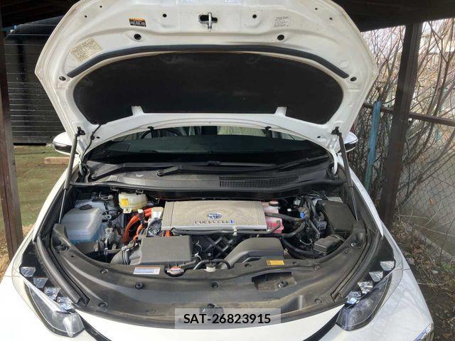 Toyota Mirai 2017-06 3676616-7
