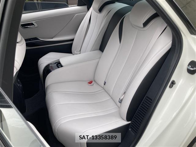 Toyota Mirai 2016-01 7222023-13