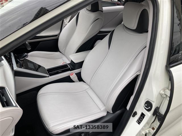 Toyota Mirai 2016-01 7222023-14