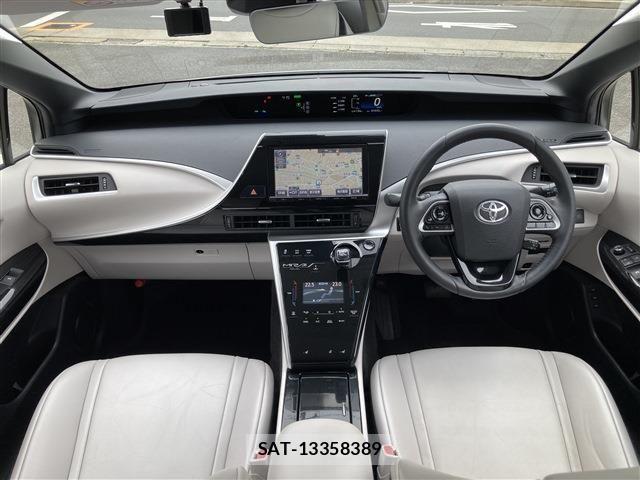 Toyota Mirai 2016-01 7222023-4