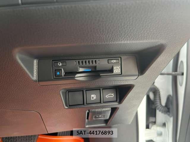 Toyota Mirai 2021-06 7222024-9