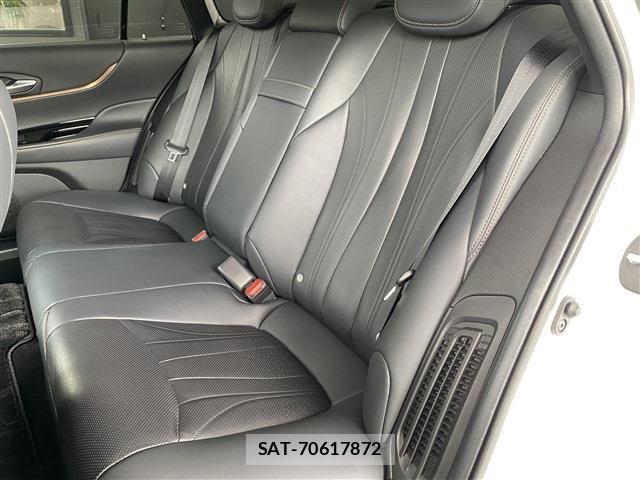 Toyota Mirai 2020-12 7328508-17