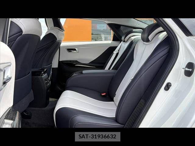 Toyota Mirai 2019-02 7328515-18