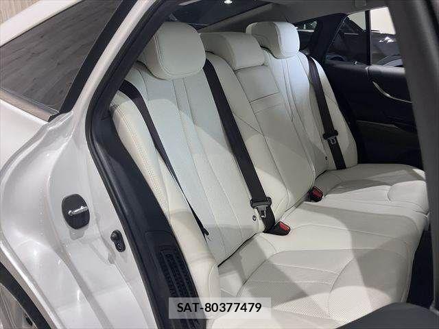 Toyota Mirai 2021-06 7358814-9