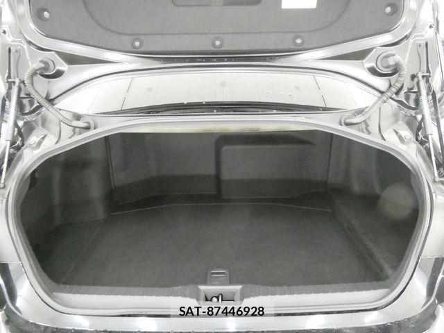 Toyota Mirai 2021-05 7392921-18
