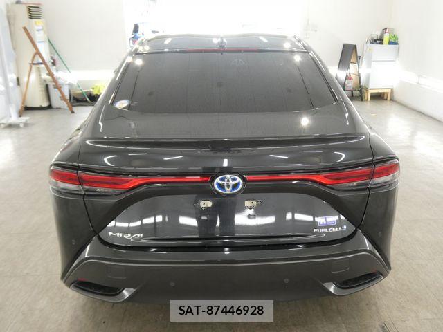 Toyota Mirai 2021-05 7392921-4