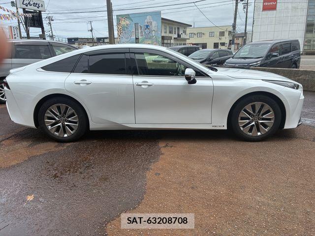 Toyota Mirai 2021-04 7725928-3