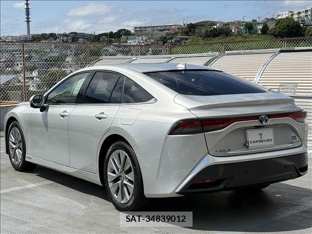 Toyota Mirai 2021-08 7877922-23