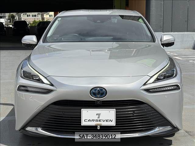 Toyota Mirai 2021-08 7877922-24