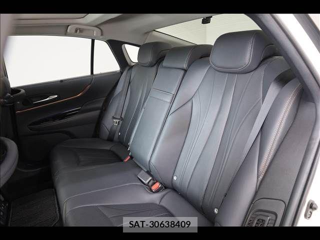 Toyota Mirai 2021-05 7877919-18
