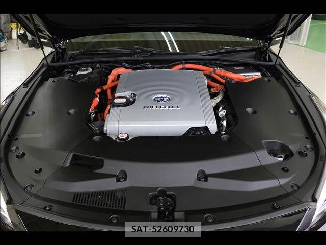 Toyota Mirai 2021-08 8036867-9