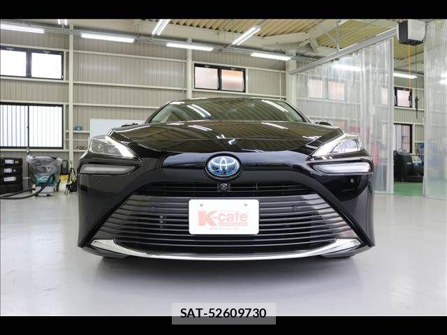 Toyota Mirai 2021-08 8036867-10