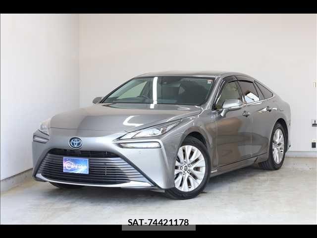 Toyota Mirai 2021-07 8158830-0