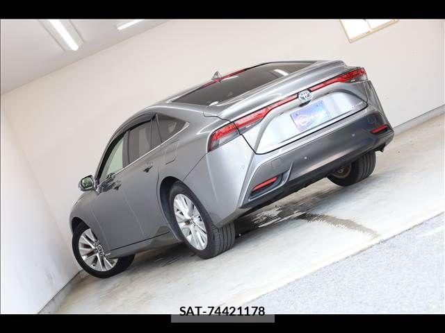 Toyota Mirai 2021-07 8158830-10