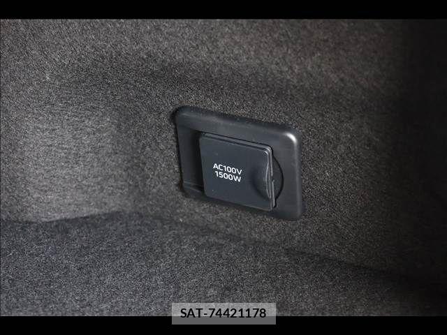 Toyota Mirai 2021-07 8158830-16