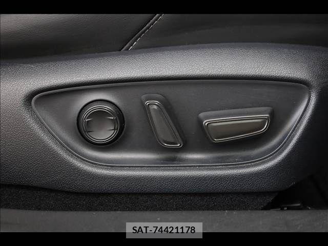 Toyota Mirai 2021-07 8158830-8