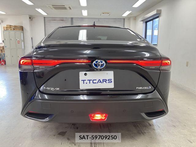 Toyota Mirai 2022-05 8336852-25