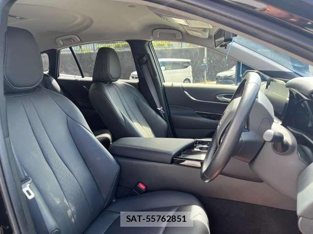 Toyota Mirai 2021-09 8367136-1