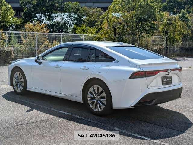 Toyota Mirai 2022-02 8562745-12