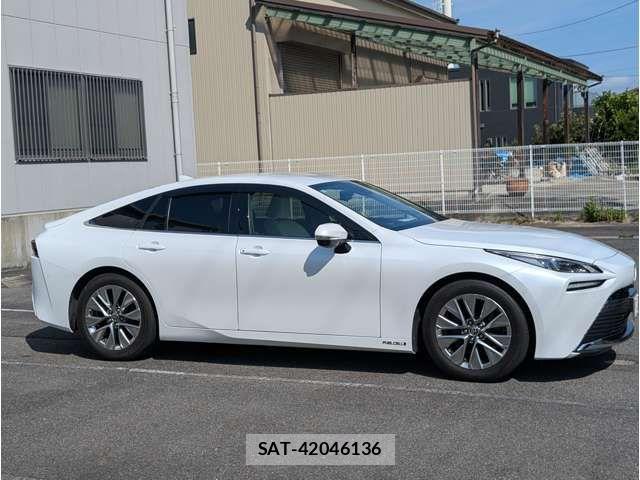 Toyota Mirai 2022-02 8562745-19
