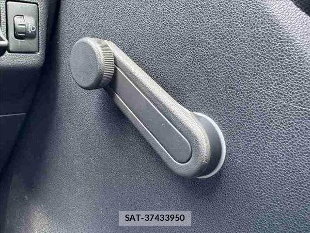 Daihatsu MIRA 2016-10 8355012-23